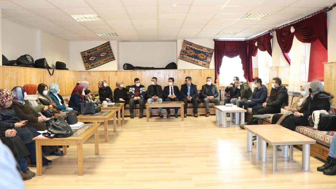 Din Kültürü ve Ahlak Bilgisi Öğretmenleri Gelişim Programı (DÖGEP) Toplantısı Gerçekleştirildi
